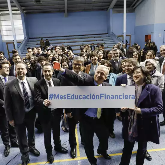 Ministro de Hacienda y autoridades del Mercado Financiero inauguraron hoy el Mes de la Educación Financiera