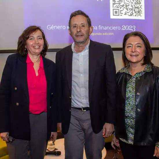 Presidenta Solange Berstein presentó la vigésima segunda edición del Informe de Género de la CMF